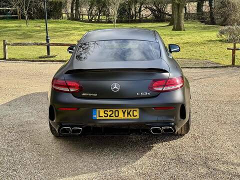 Mercedes-Benz C Class C63 V8 BiTurbo AMG S - U10002587