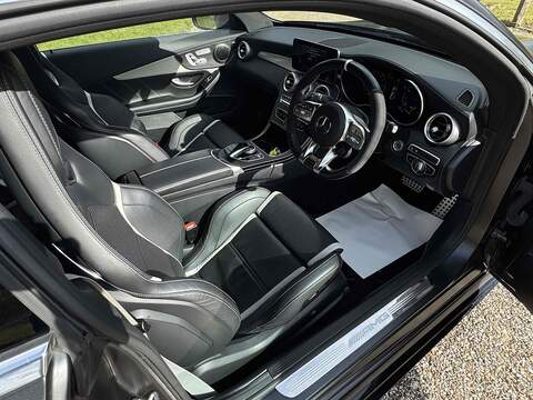 Mercedes-Benz C Class C63 V8 BiTurbo AMG S - U10002587