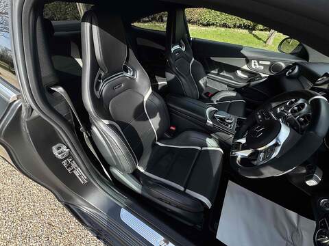 Mercedes-Benz C Class C63 V8 BiTurbo AMG S - U10002587