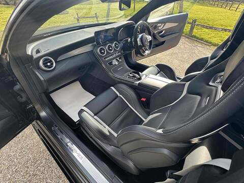 Mercedes-Benz C Class C63 V8 BiTurbo AMG S - U10002587
