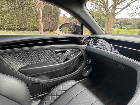 Bentley Continental W12 GT - U10002591