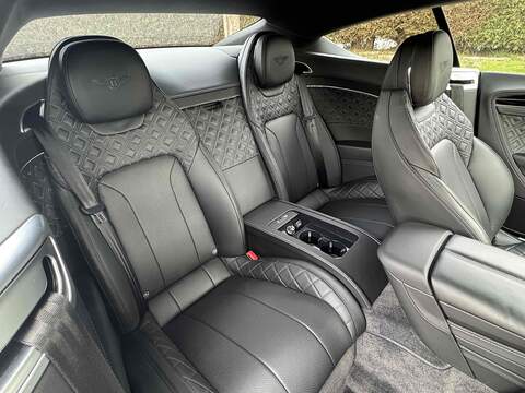 Bentley Continental W12 GT - U10002591