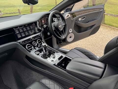 Bentley Continental W12 GT - U10002591