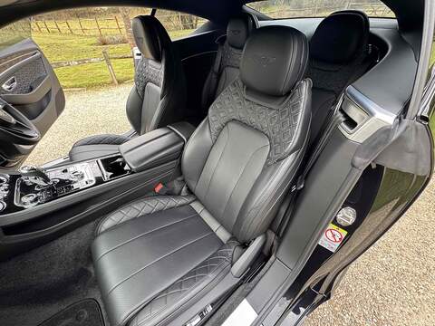 Bentley Continental W12 GT - U10002591