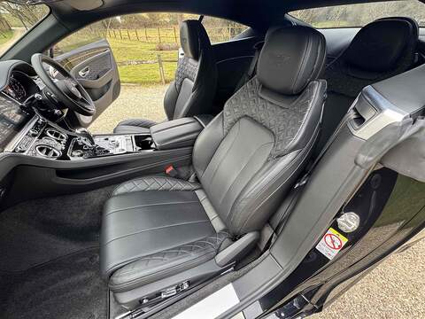 Bentley Continental W12 GT - U10002591