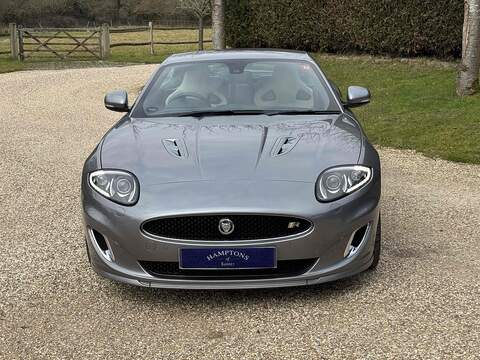 Jaguar XKR V8 - U10002596