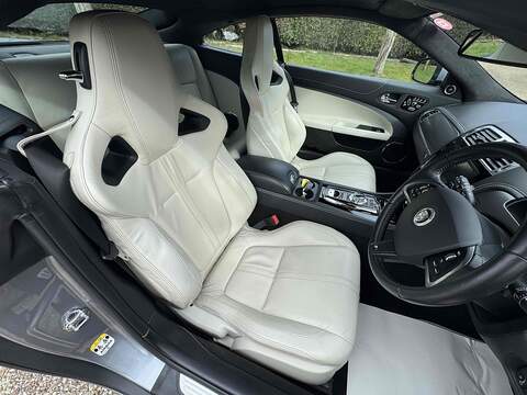 Jaguar XKR V8 - U10002596