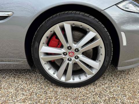 Jaguar XKR V8 - U10002596