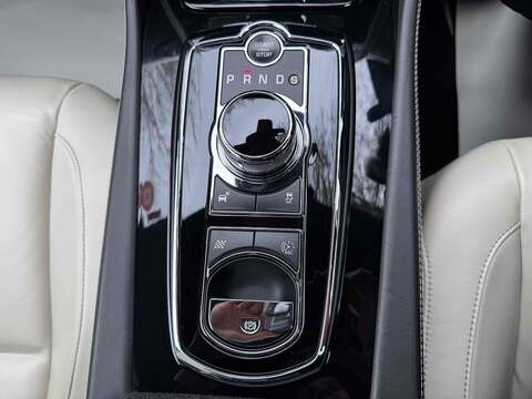 Jaguar XKR V8 - U10002596
