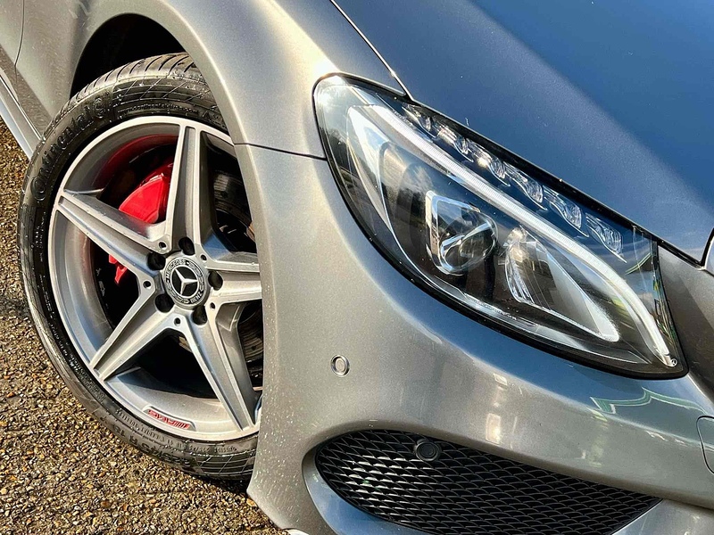 Mercedes-Benz C Class C220d AMG Line - U10002603