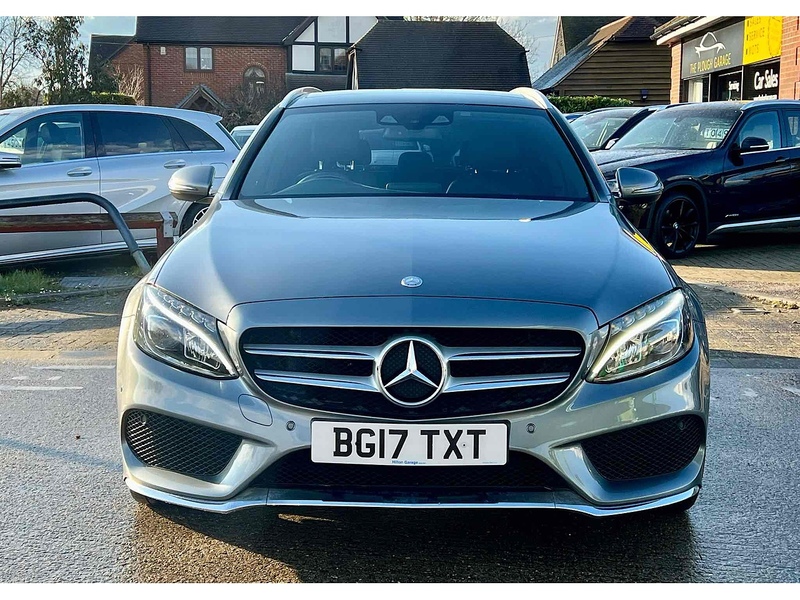 Mercedes-Benz C Class C220d AMG Line - U10002603