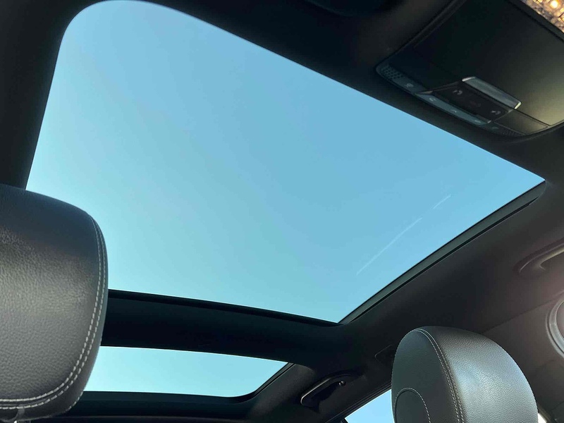 Mercedes-Benz C Class C220d AMG Line - U10002603