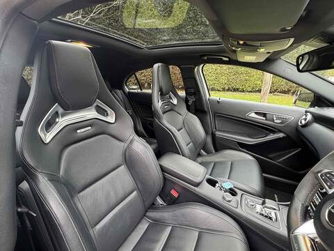 Mercedes-Benz A Class 2.0 A45 AMG (Premium) SpdS DCT 4MATIC Euro 6 (s/s) 5dr - U10002606