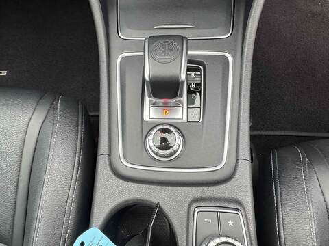 Mercedes-Benz A Class 2.0 A45 AMG (Premium) SpdS DCT 4MATIC Euro 6 (s/s) 5dr - U10002606