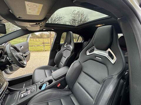 Mercedes-Benz A Class 2.0 A45 AMG (Premium) SpdS DCT 4MATIC Euro 6 (s/s) 5dr - U10002606