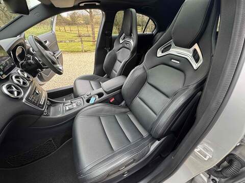 Mercedes-Benz A Class 2.0 A45 AMG (Premium) SpdS DCT 4MATIC Euro 6 (s/s) 5dr - U10002606