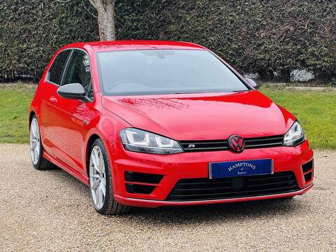 Volkswagen Golf TSI BlueMotion Tech R - U10002609