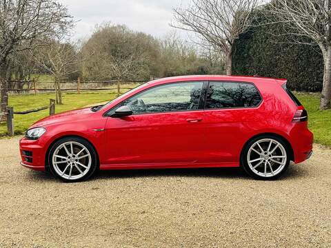 Volkswagen Golf TSI BlueMotion Tech R - U10002609