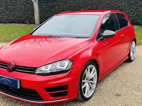 Volkswagen Golf TSI BlueMotion Tech R - U10002609