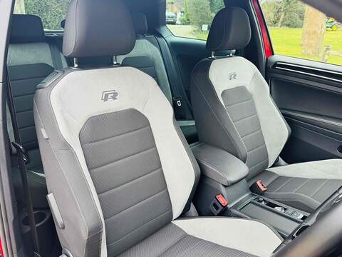 Volkswagen Golf TSI BlueMotion Tech R - U10002609