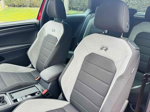 Volkswagen Golf TSI BlueMotion Tech R - U10002609