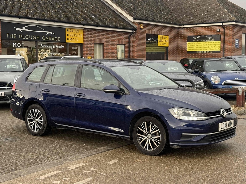 Volkswagen Golf TSI SE - U10002613