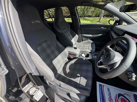 Volkswagen Golf TDI GTD - U10002619