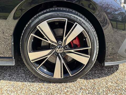 Volkswagen Golf TDI GTD - U10002619