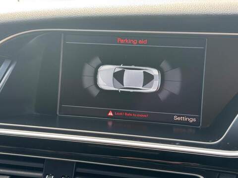Audi A5 TDI Black Edition Plus - U10002628