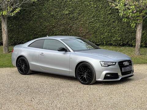 Audi A5 TDI Black Edition Plus - U10002628