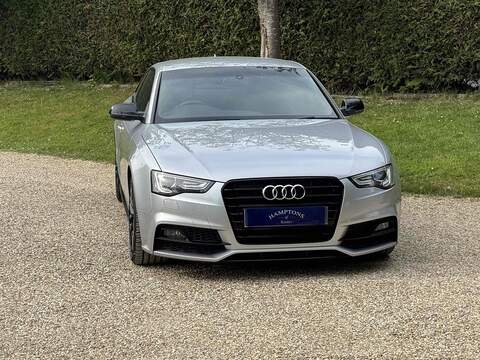 Audi A5 TDI Black Edition Plus - U10002628