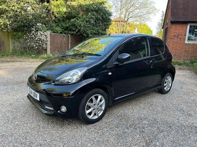 Toyota AYGO AYGO 1.0 VVT-i Mode Euro 5 3dr - U10002632