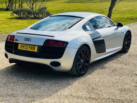 Audi R8 R8 5.2 FSI V10 R Tronic quattro Euro 5 2dr - U10002634