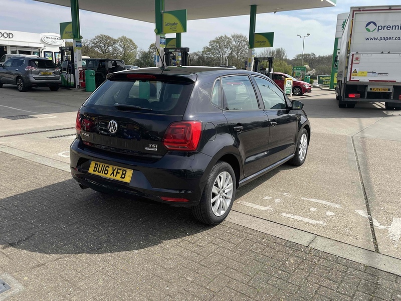 Volkswagen Polo TSI BlueMotion Tech SE - U10002647