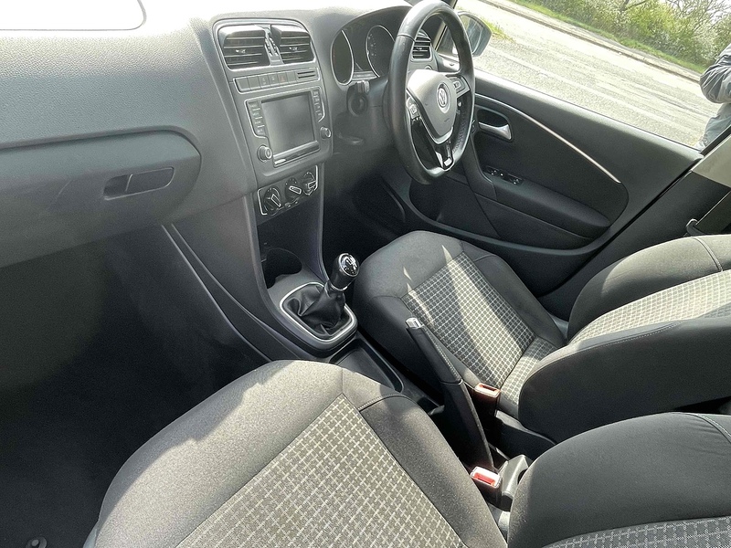 Volkswagen Polo TSI BlueMotion Tech SE - U10002647