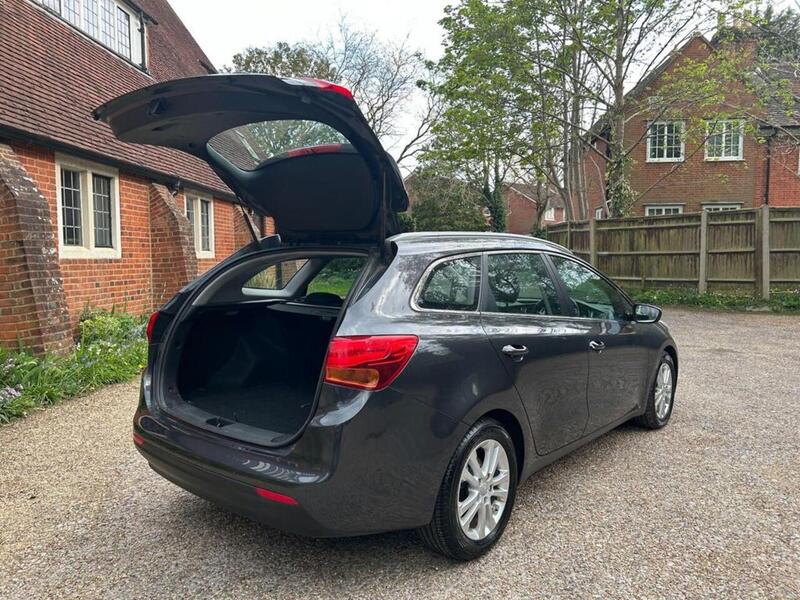 Kia Ceed Ceed 1.6 CRDi 2 Sportswagon Auto Euro 5 5dr - U10002648