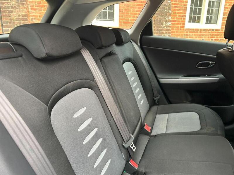 Kia Ceed Ceed 1.6 CRDi 2 Sportswagon Auto Euro 5 5dr - U10002648