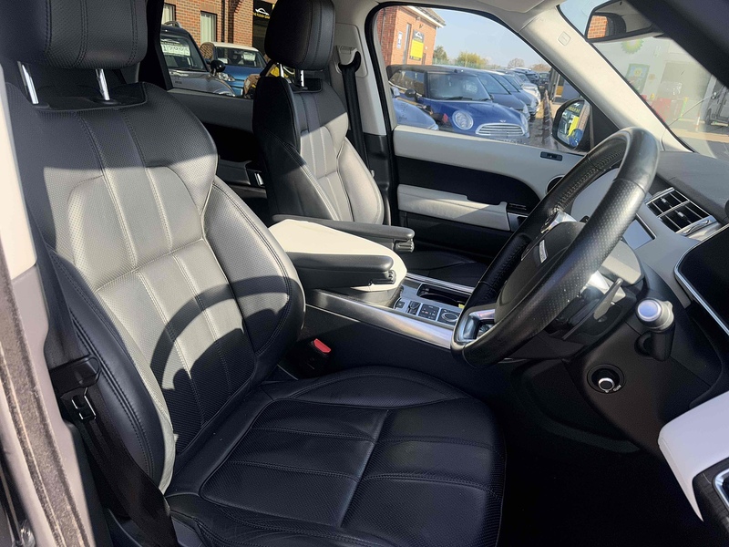 Land Rover Range Rover Sport SD V6 HSE - U10002655