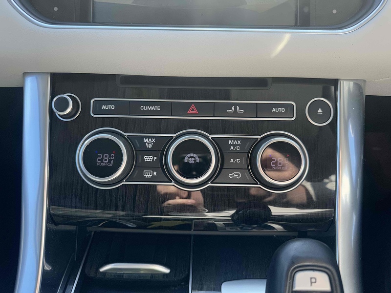 Land Rover Range Rover Sport SD V6 HSE - U10002655