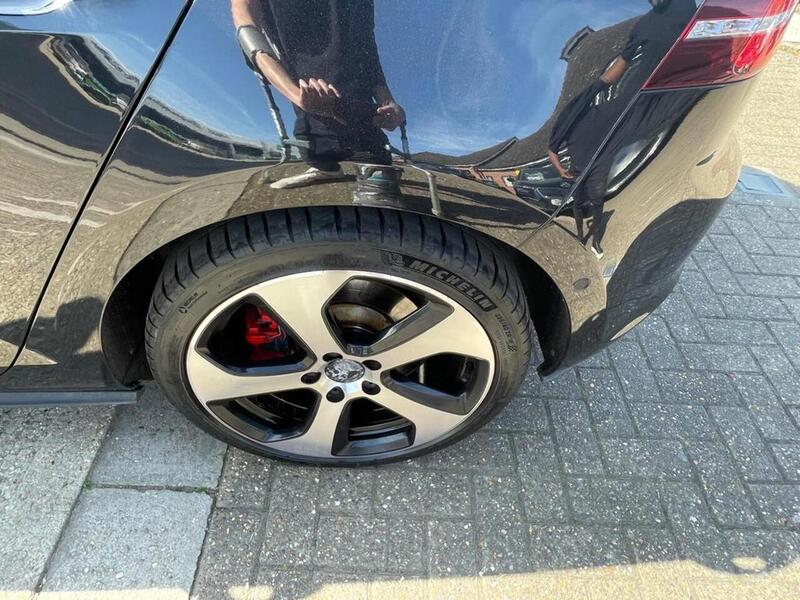 Volkswagen Golf TSI BlueMotion Tech GTI - U10002656