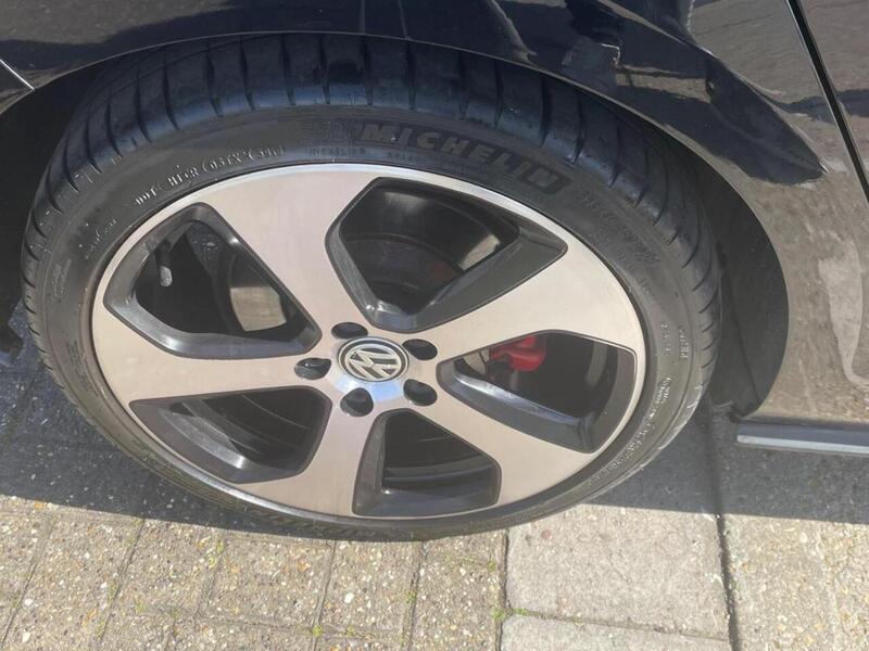 Volkswagen Golf TSI BlueMotion Tech GTI - U10002656