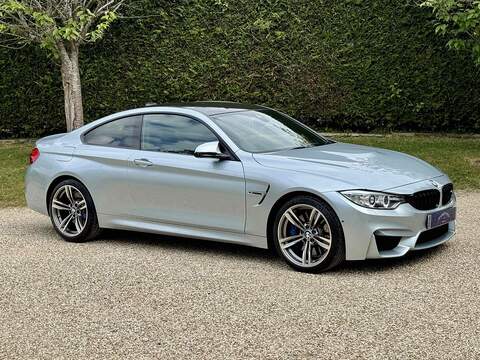 BMW M4 BiTurbo - U10002659