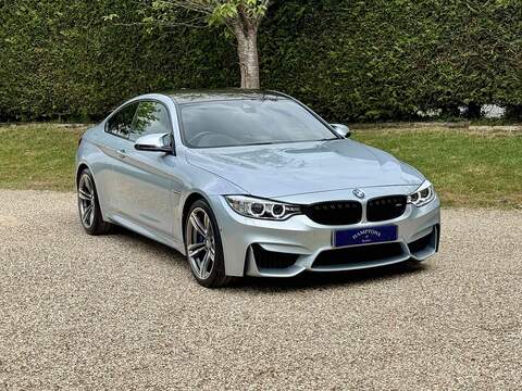 BMW M4 BiTurbo - U10002659