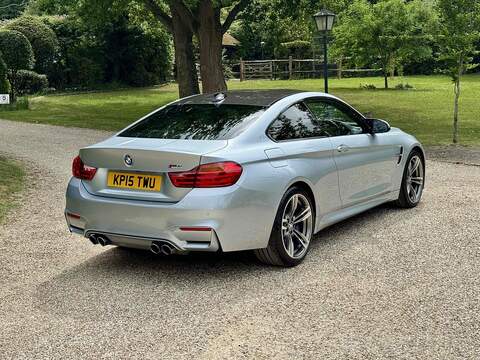 BMW M4 BiTurbo - U10002659