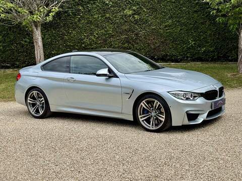 BMW M4 BiTurbo - U10002659