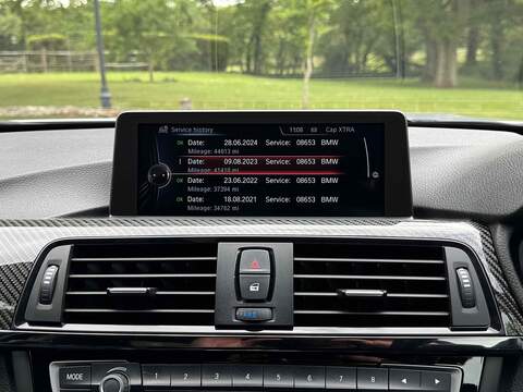 BMW M4 BiTurbo - U10002659