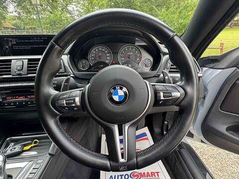 BMW M4 BiTurbo - U10002659