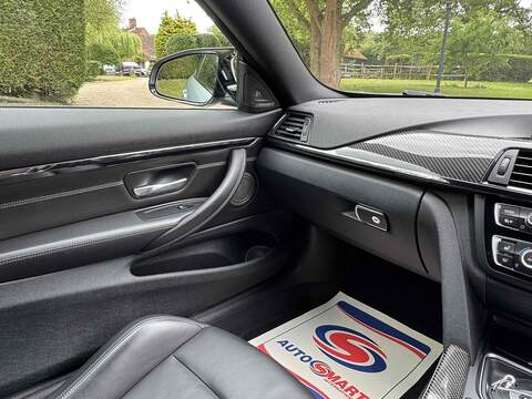 BMW M4 BiTurbo - U10002659