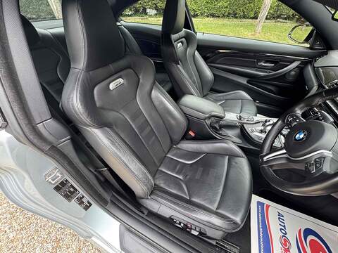 BMW M4 BiTurbo - U10002659
