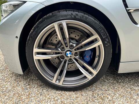 BMW M4 BiTurbo - U10002659